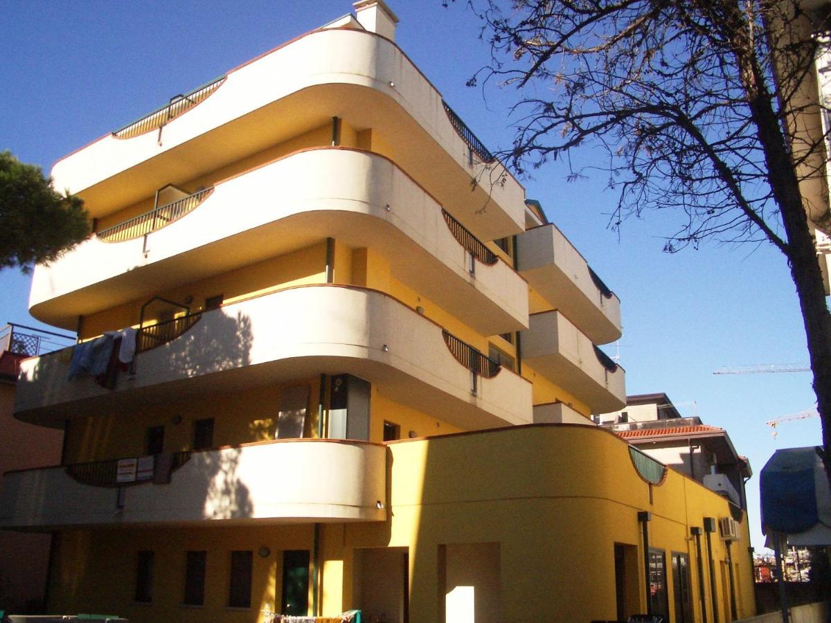 Residence Mediterraneo - Agenzia Cocal كاوْرلي المظهر الخارجي الصورة